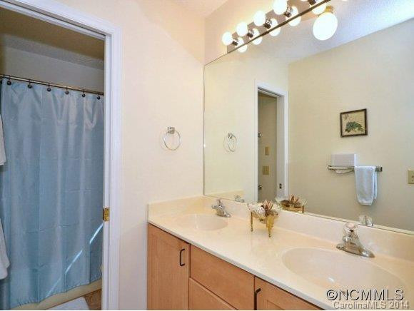 423 CRUM DRIVE - Photo 15
