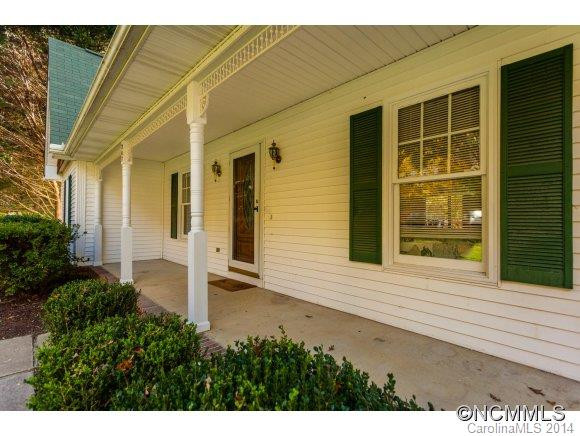 347 Park Knoll Drive - Photo 2
