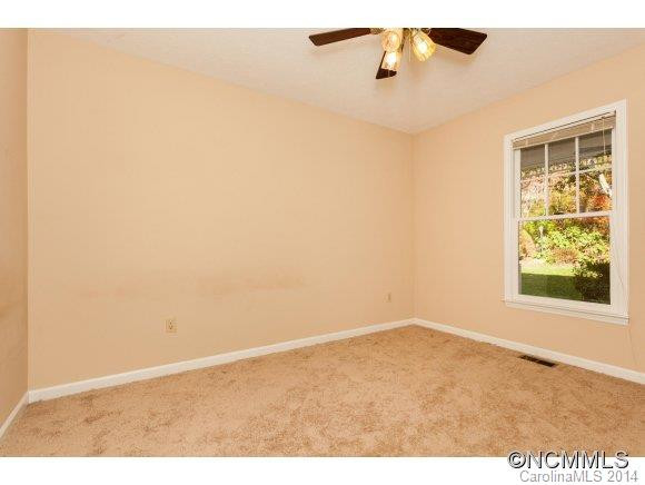 347 Park Knoll Drive - Photo 11