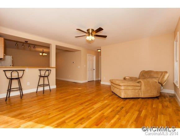 347 Park Knoll Drive - Photo 14