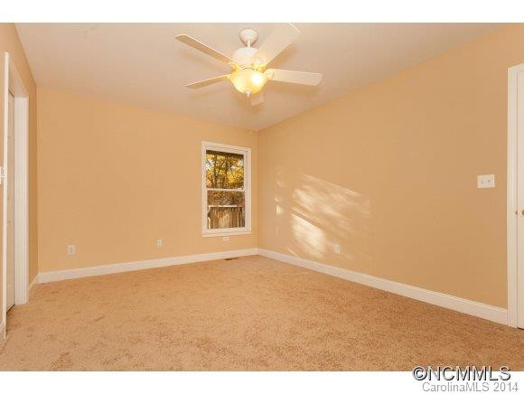 347 Park Knoll Drive - Photo 16