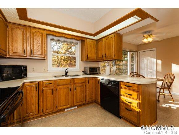 347 Park Knoll Drive - Photo 5
