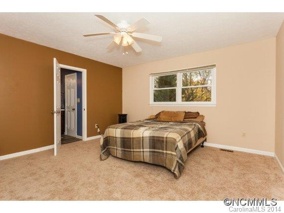 347 Park Knoll Drive - Photo 9