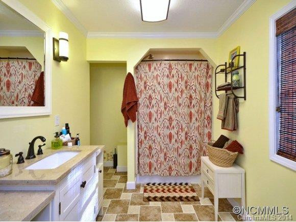 56 SIENNA DRIVE - Photo 12