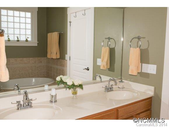 10 Oakhaven Terrace - Photo 14