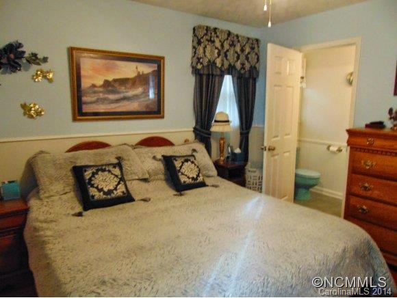 19 Tanglewood Drive - Photo 13
