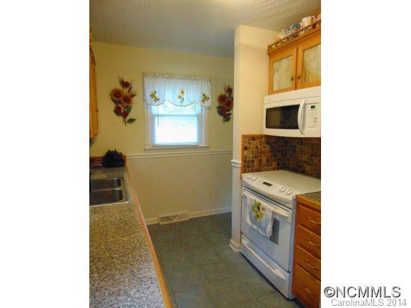 19 Tanglewood Drive - Photo 7