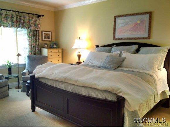46 Tiverton Lane - Photo 13