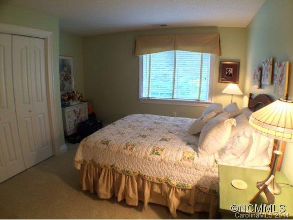 46 Tiverton Lane - Photo 19