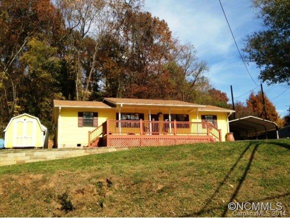 102 Lower Edgewood Rd - Photo 2