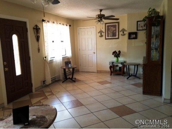 102 Lower Edgewood Rd - Photo 6