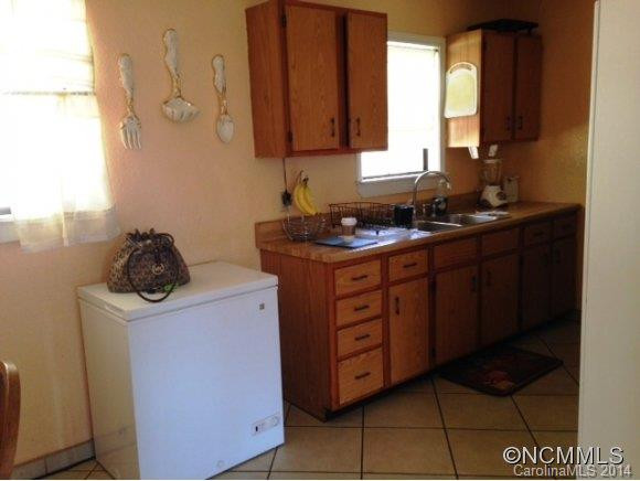 102 Lower Edgewood Rd - Photo 10
