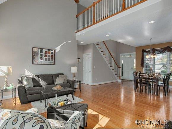 6 AMBER KNOLL COURT - Photo 4