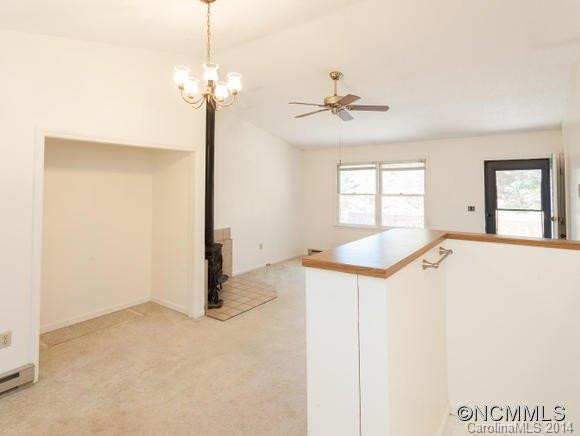 4 Spring Meadows Road - Photo 3