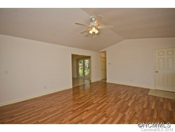 98 Whitaker Circle - Photo 6