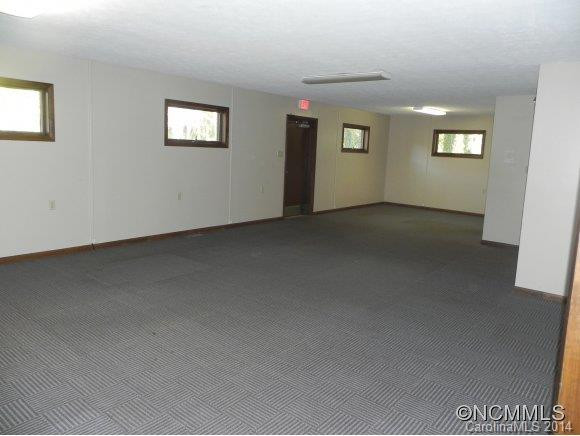 40 Johnson Drive - Photo 4