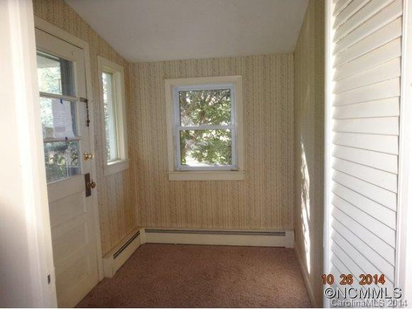 70 Allen Avenue - Photo 11