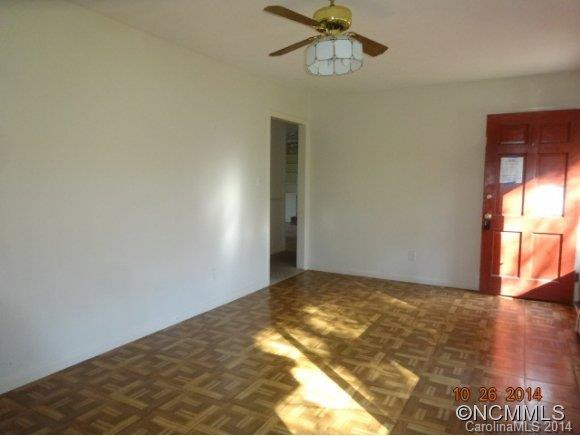 70 Allen Avenue - Photo 3