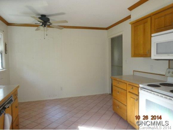 70 Allen Avenue - Photo 7