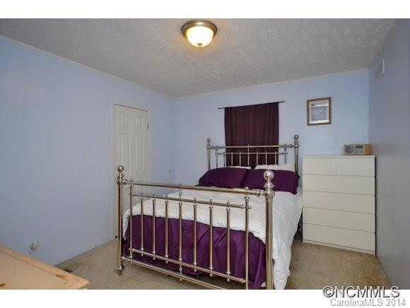 1064 Sharon Ridge Road - Photo 10