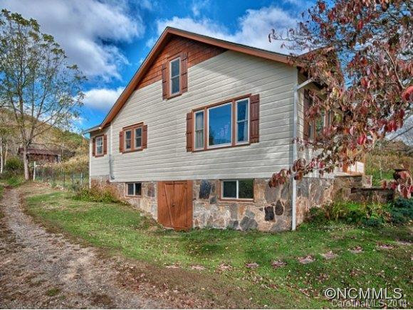 2029 IRON DUFF ROAD - Photo 2