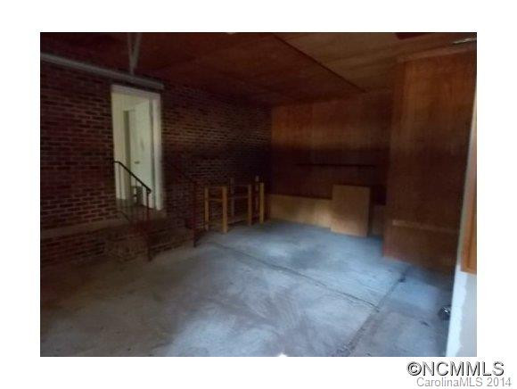 318 Kendale Court - Photo 5