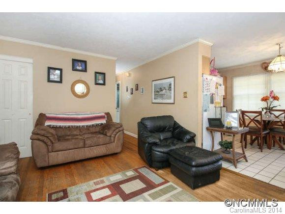 470 Beaverdam Road - Photo 3