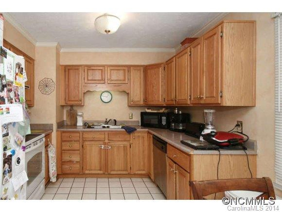 470 Beaverdam Road - Photo 4