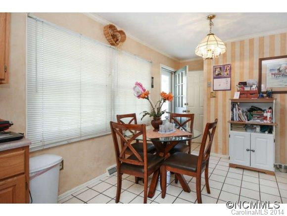 470 Beaverdam Road - Photo 6