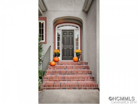 385 MISTLETOE TRAIL - Photo 2