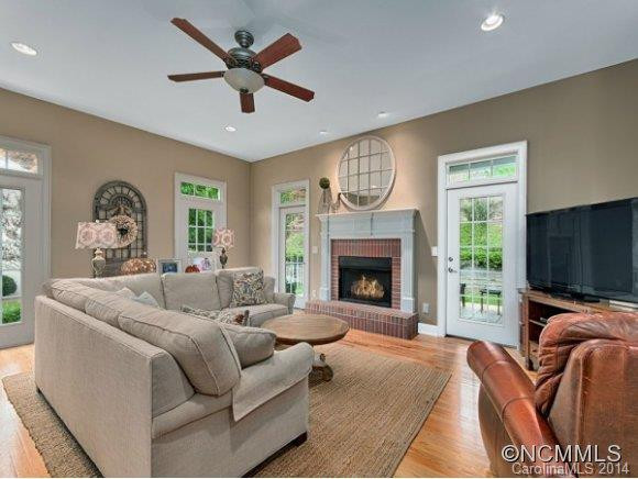 385 MISTLETOE TRAIL - Photo 3