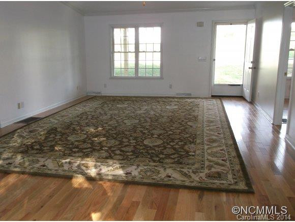 10 SUGARLOAF LANE - Photo 11