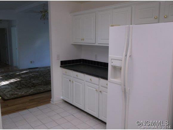 10 SUGARLOAF LANE - Photo 16