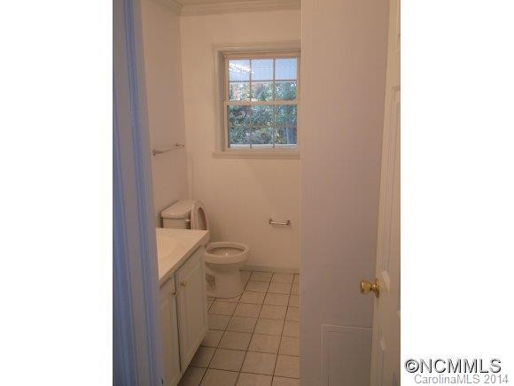 10 SUGARLOAF LANE - Photo 8