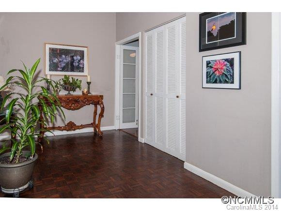 471 Brunswick Dr - Photo 2