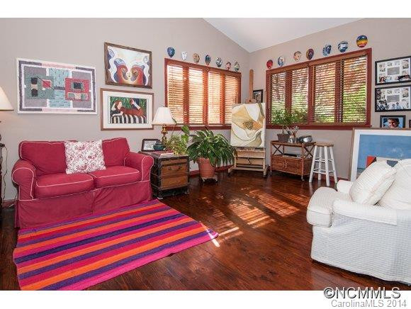 471 Brunswick Dr - Photo 9