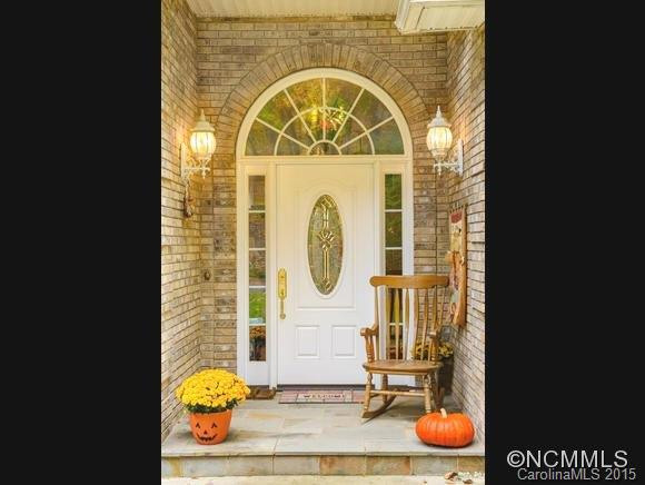 47 Timberwood Drive - Photo 2