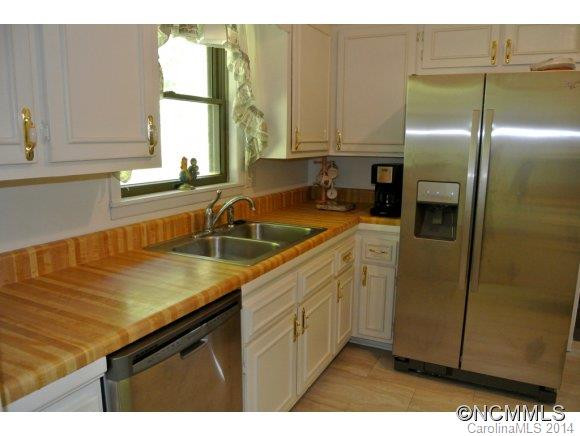 1674 Halltown Road - Photo 5