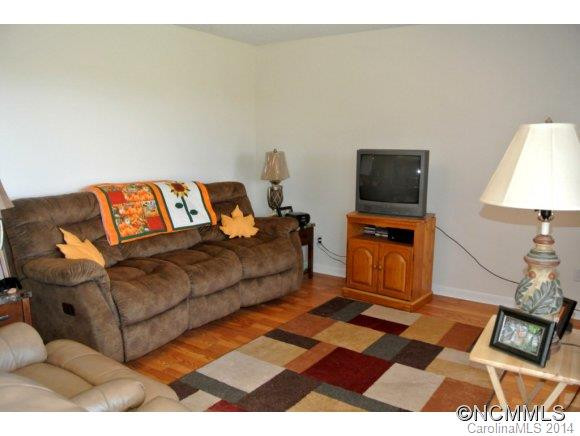 1674 Halltown Road - Photo 8