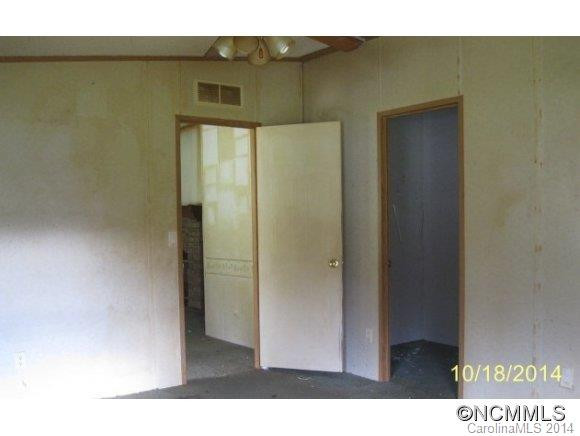 676 Mill Creek Road - Photo 5