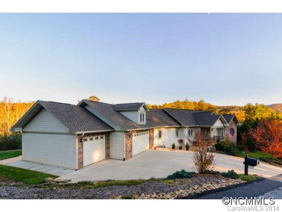 11 FAIRWAY VIEW DRIVE - Photo 3