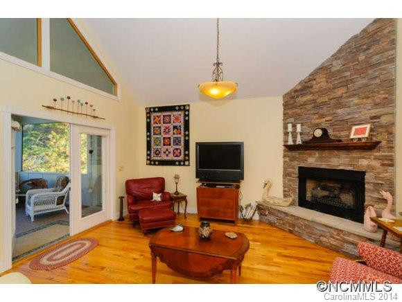 11 FAIRWAY VIEW DRIVE - Photo 8
