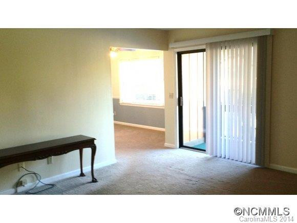1751D Haywood Manor - Photo 3
