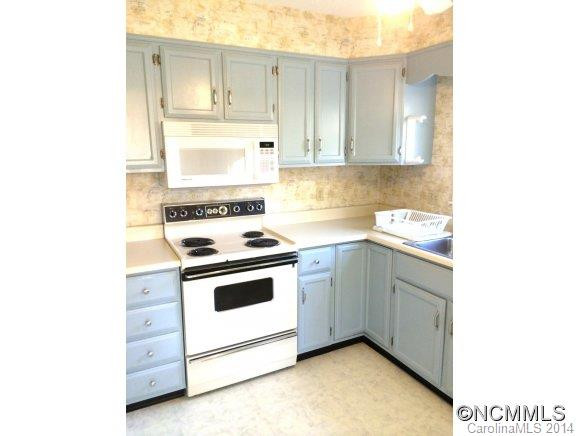 1751D Haywood Manor - Photo 5