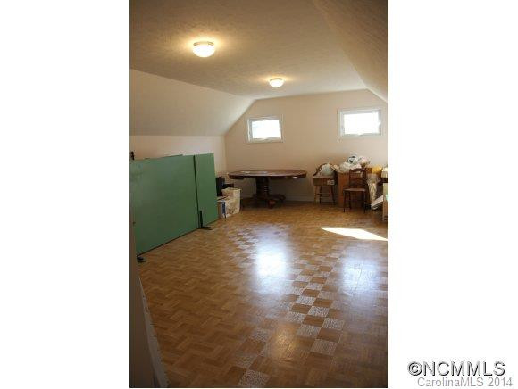 108 Sky View Lane - Photo 15