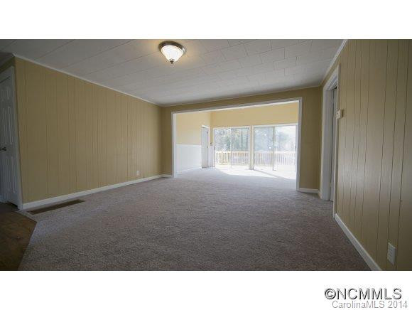 624 Maple Street - Photo 6