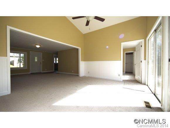 624 Maple Street - Photo 7