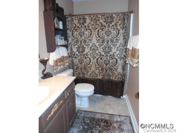 889 Center Street - Photo 18