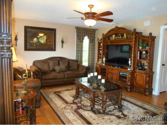 889 Center Street - Photo 6