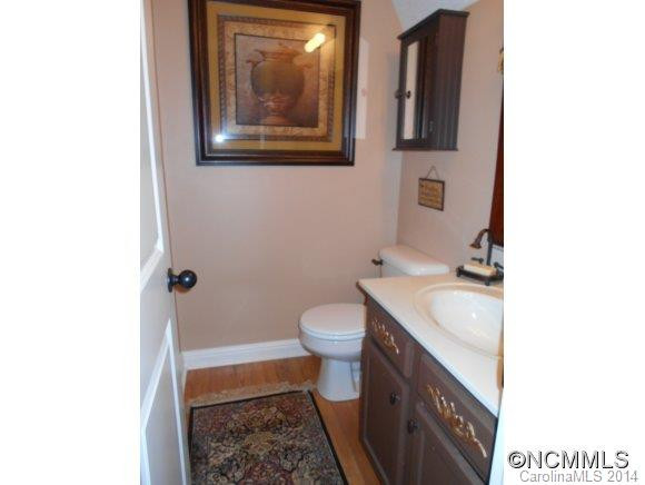 889 Center Street - Photo 9